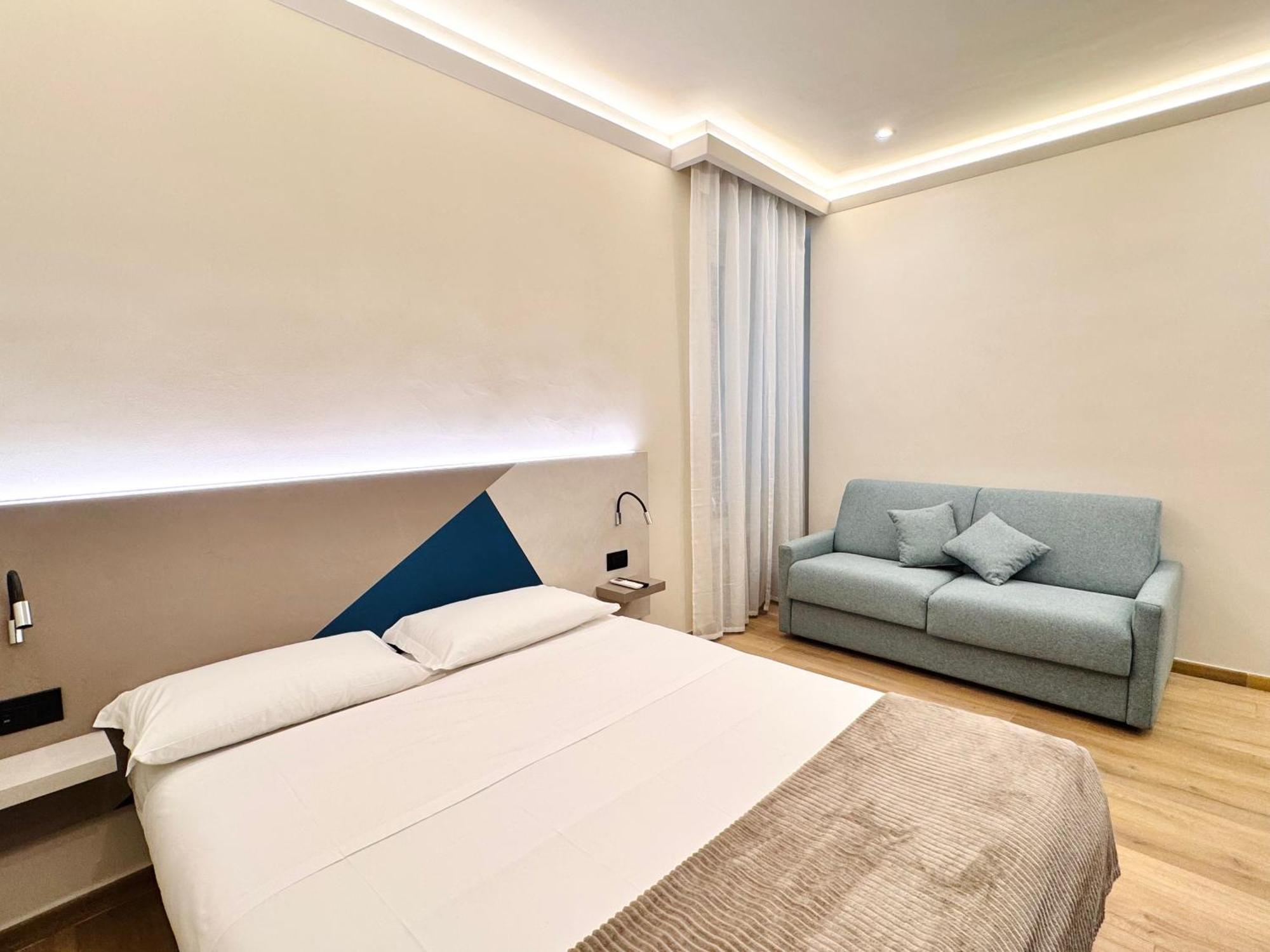 Honeycomb Guesthouse ローマ エクステリア 写真