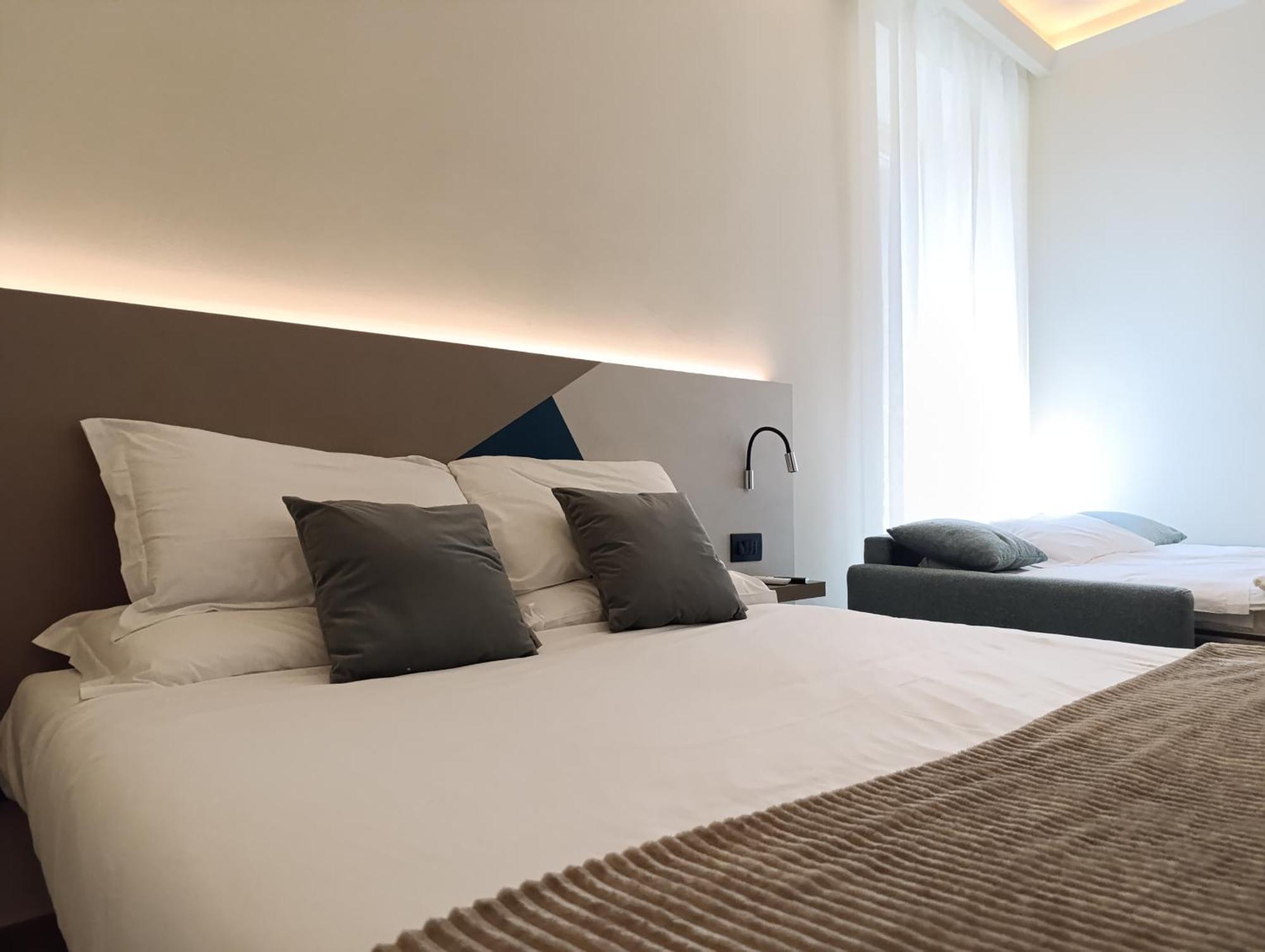 Honeycomb Guesthouse ローマ エクステリア 写真