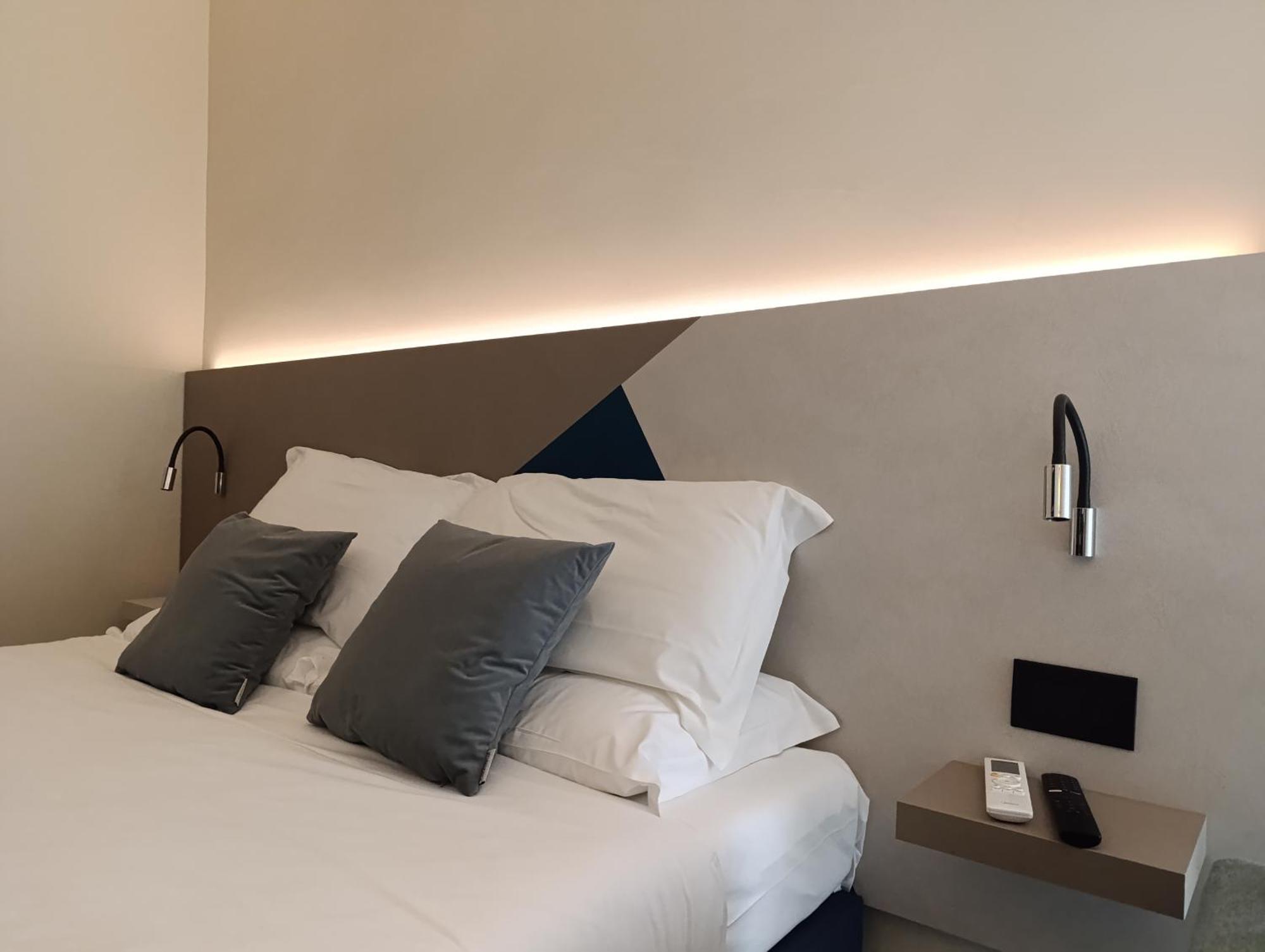 Honeycomb Guesthouse ローマ エクステリア 写真